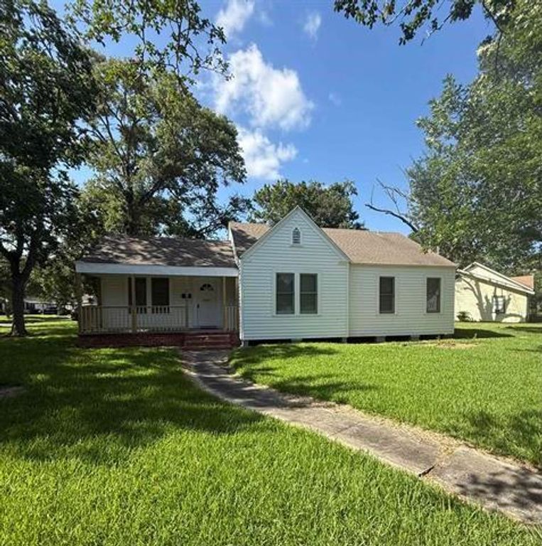 2301 Glenwood Drive, Port Arthur, TX 77642