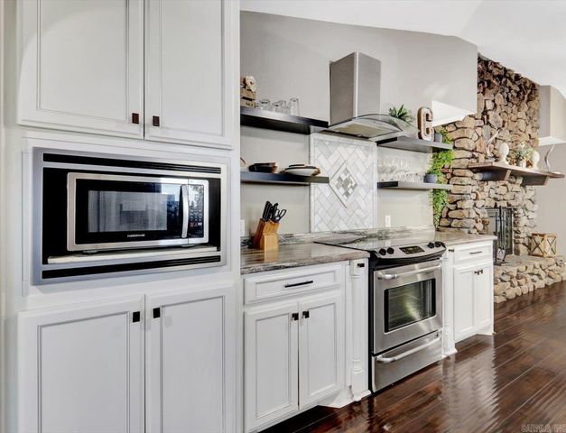 290 Vanadium Circle, Hot Springs, AR 71901