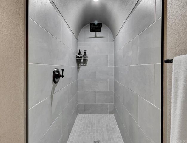 290 Vanadium Circle, Hot Springs, AR 71901