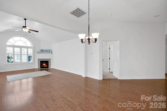 3524 S Bank Court, Matthews, NC 28105