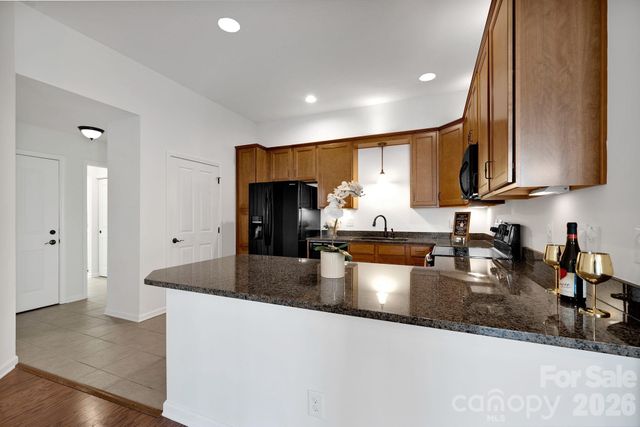 3524 S Bank Court, Matthews, NC 28105