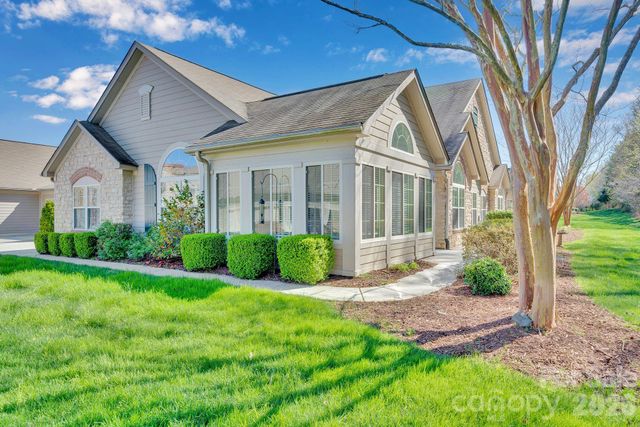 3524 S Bank Court, Matthews, NC 28105