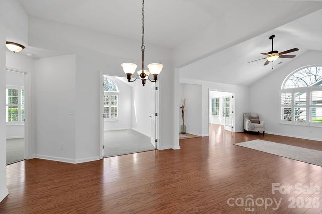 3524 S Bank Court, Matthews, NC 28105