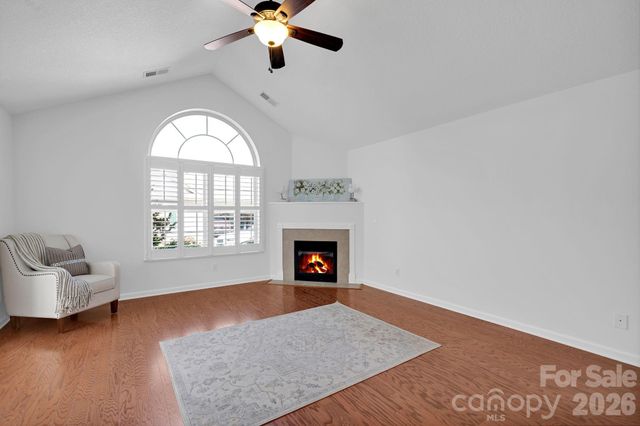 3524 S Bank Court, Matthews, NC 28105