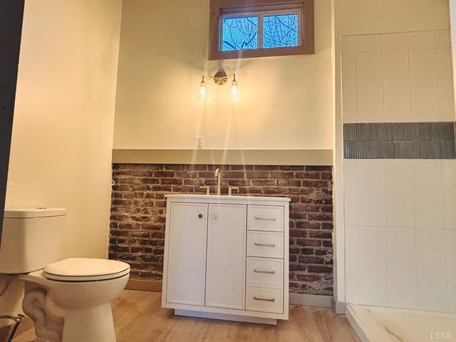 122 Brooks Street, Monroe, VA 24574