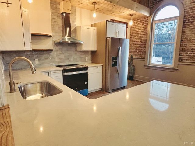 122 Brooks Street, Monroe, VA 24574