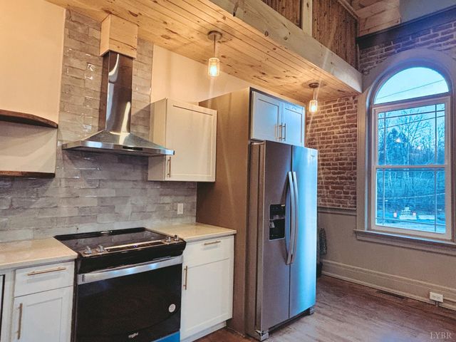 122 Brooks Street, Monroe, VA 24574