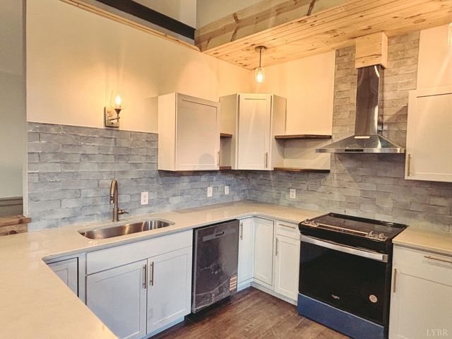 122 Brooks Street, Monroe, VA 24574