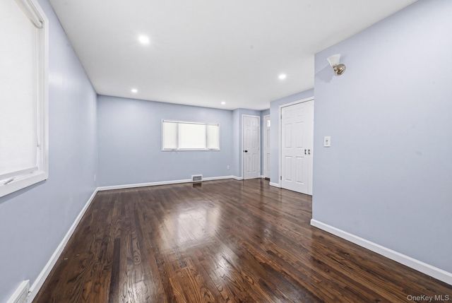 23 Woods Lane, Centereach, NY 11720