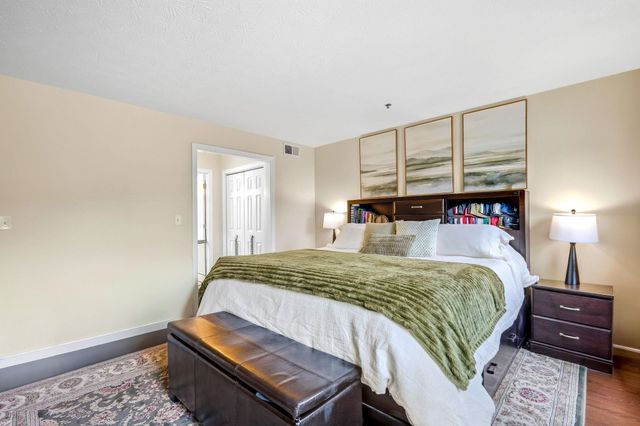 49 Riviera Road, Hudson, NH 03051
