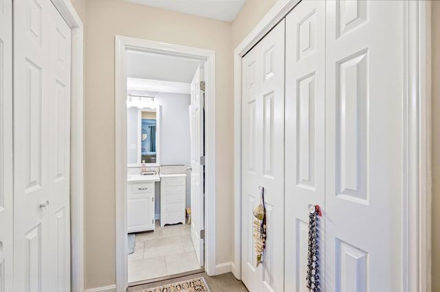 49 Riviera Road, Hudson, NH 03051