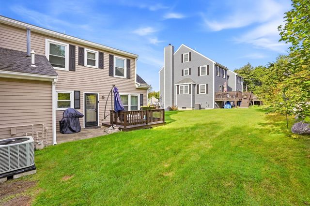 49 Riviera Road, Hudson, NH 03051