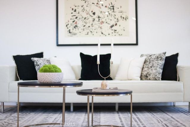 11804 Atkinson, Hawthorne, CA 90250