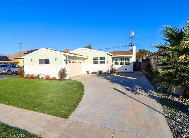 11804 Atkinson, Hawthorne, CA 90250