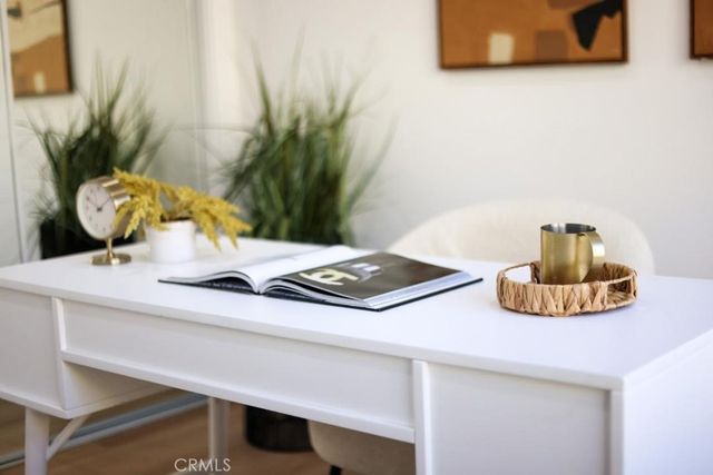 11804 Atkinson, Hawthorne, CA 90250