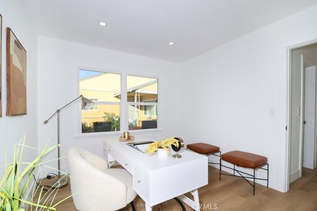 11804 Atkinson, Hawthorne, CA 90250