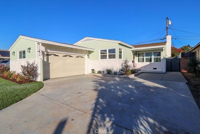 11804 Atkinson, Hawthorne, CA 90250