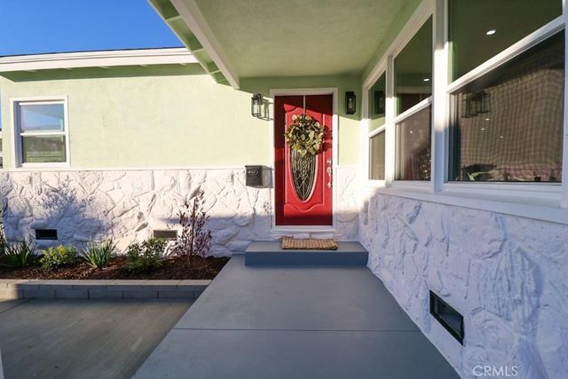 11804 Atkinson, Hawthorne, CA 90250