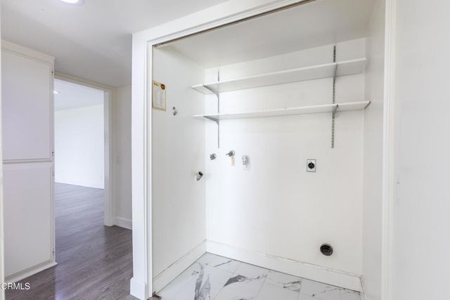 4041 Via Marisol 210, Los Angeles, CA 90042