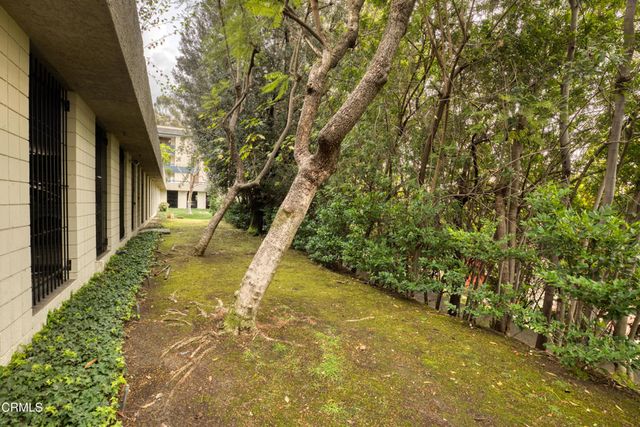 4041 Via Marisol 210, Los Angeles, CA 90042