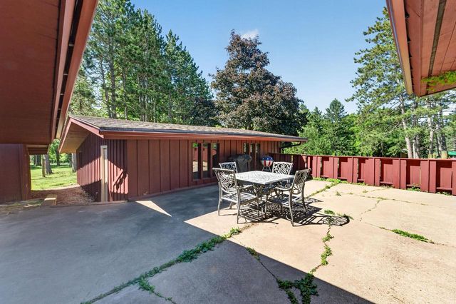 2230 Branson Road, Fitchburg, WI 53575