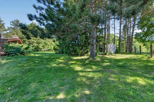2230 Branson Road, Fitchburg, WI 53575