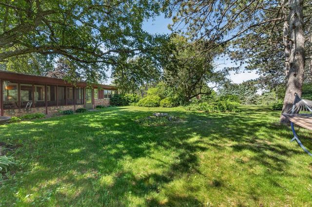 2230 Branson Road, Fitchburg, WI 53575