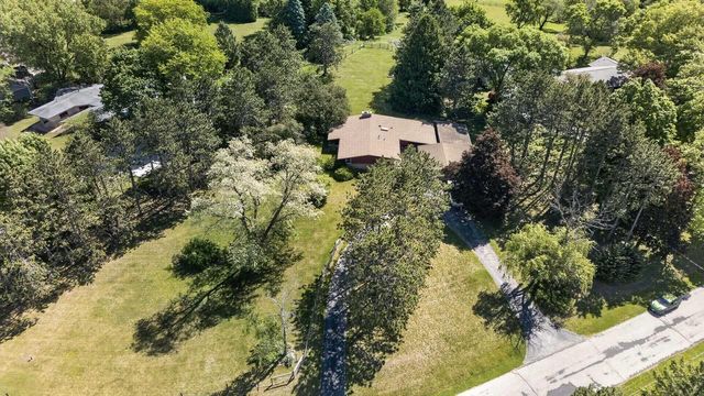 2230 Branson Road, Fitchburg, WI 53575