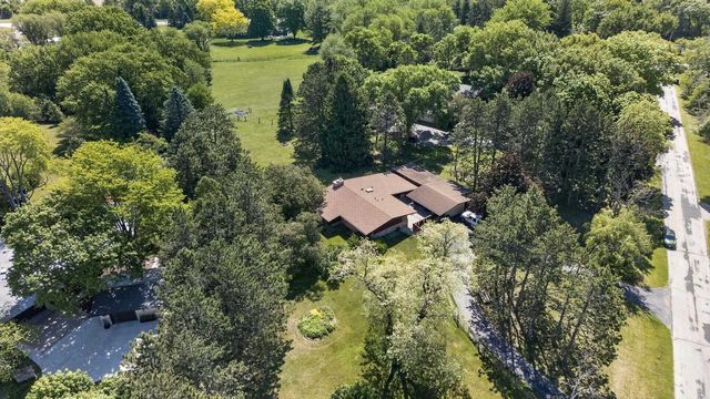 2230 Branson Road, Fitchburg, WI 53575
