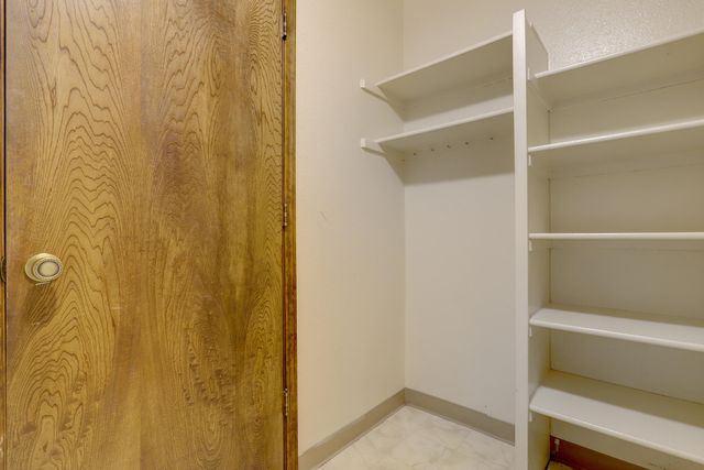 5945 McKinney Drive NE, Albuquerque, NM 87109