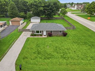 16306 S Ellna Court, Plainfield, IL 60586