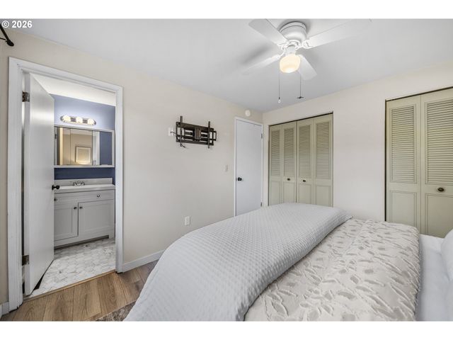 1679 TIMOTHY Ln, West Linn, OR 97068