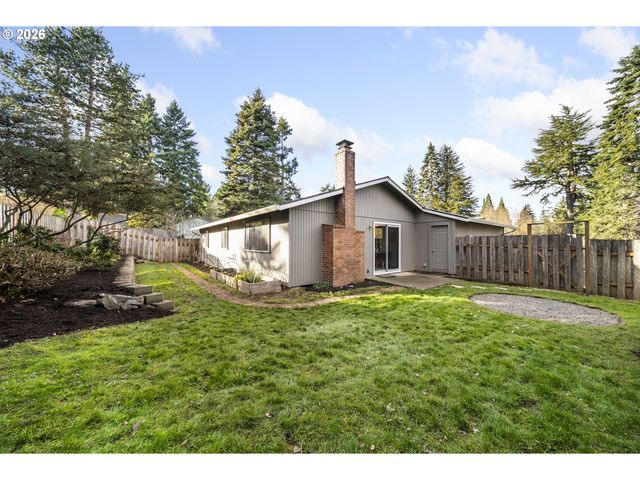1679 TIMOTHY Ln, West Linn, OR 97068