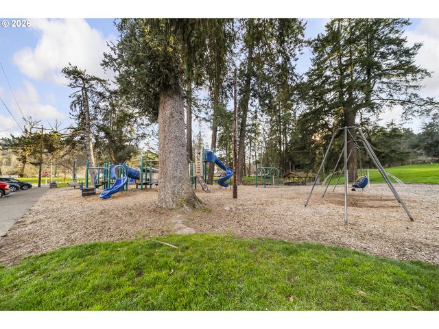 1679 TIMOTHY Ln, West Linn, OR 97068
