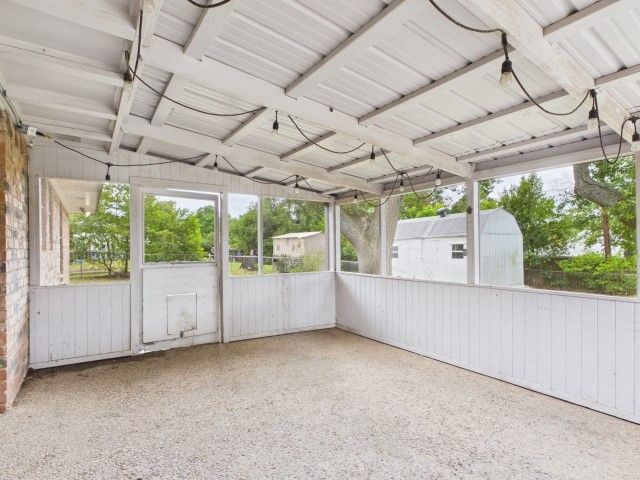 710 Bunny Rabbit Road, Athens, TX 75751