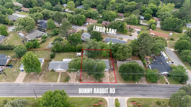 710 Bunny Rabbit Road, Athens, TX 75751