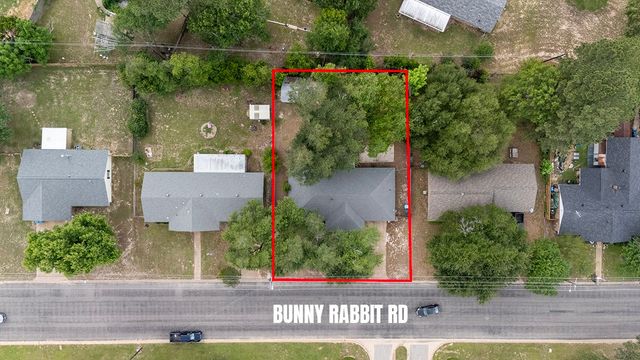 710 Bunny Rabbit Road, Athens, TX 75751