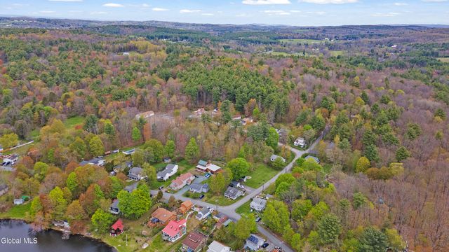 520 Morey Park Hill Road, Schodack, NY 12123