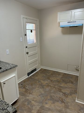 6318 Belgrade Avenue, Dallas, TX 75227