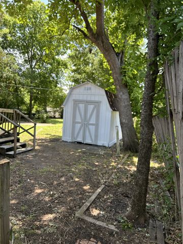6318 Belgrade Avenue, Dallas, TX 75227