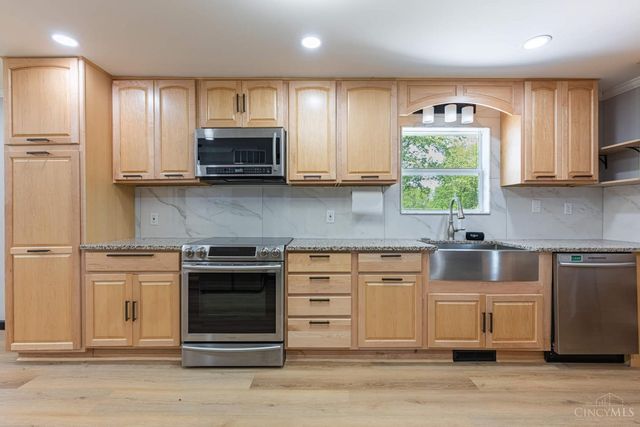 4034 Pennyroyal Road, Franklin Twp, OH 45005