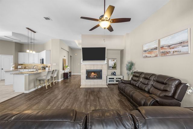 705 Waters Edge, Keller, TX 76248