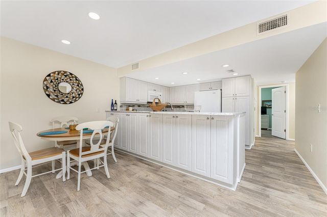 6800 PLACIDA ROAD TH2, 1B, Englewood, FL 34224