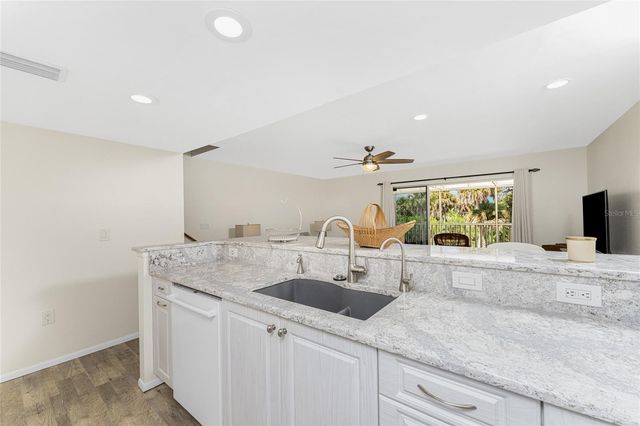 6800 PLACIDA ROAD TH2, 1B, Englewood, FL 34224