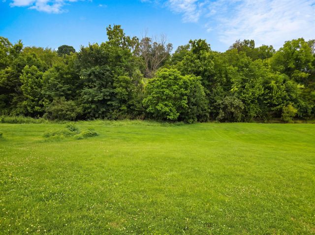 1317 Twin Brook Drive, Berea, KY 40403