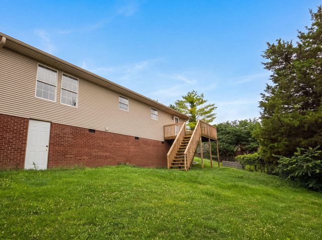 1317 Twin Brook Drive, Berea, KY 40403