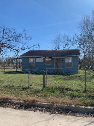 813 Foster Street, Navasota, TX 77868