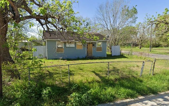 813 Foster Street, Navasota, TX 77868