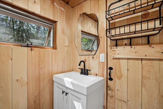 277 Hemlock Drive, Gilmanton, NH 03237