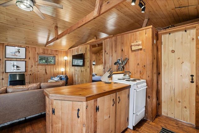277 Hemlock Drive, Gilmanton, NH 03237